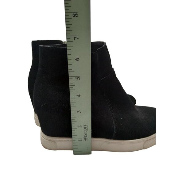 Steve Madden Hidden Wedge Sneaker Bootie Womens 8.5 Ankle Boot Black Suede Saidi - Picture 9 of 9